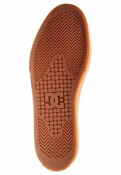 DC Shoes MANUAL S - Trainers - Brown Gum -DC Shoes shop 1d130aa4fc764b42830a3cb42255cc08