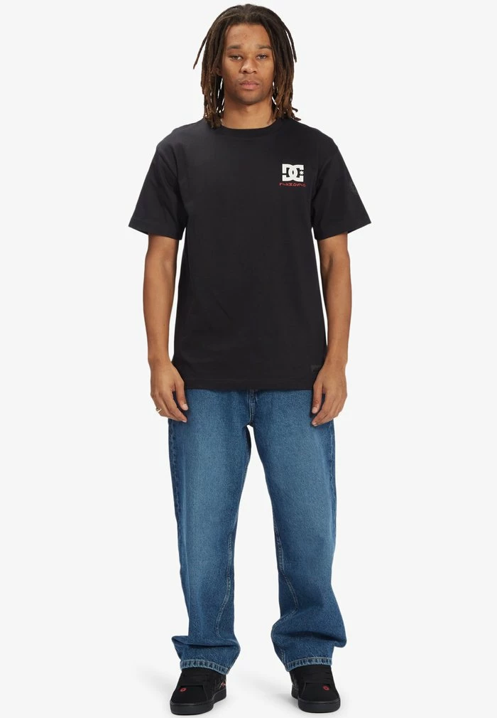 STAR WARS X VADER CLASS - Print T-shirt - black DC Shoes STAR WARS X VADER CLASS - Print T-shirt - Black -DC Shoes shop 213540adc8aa4789a516e3d5185c6509