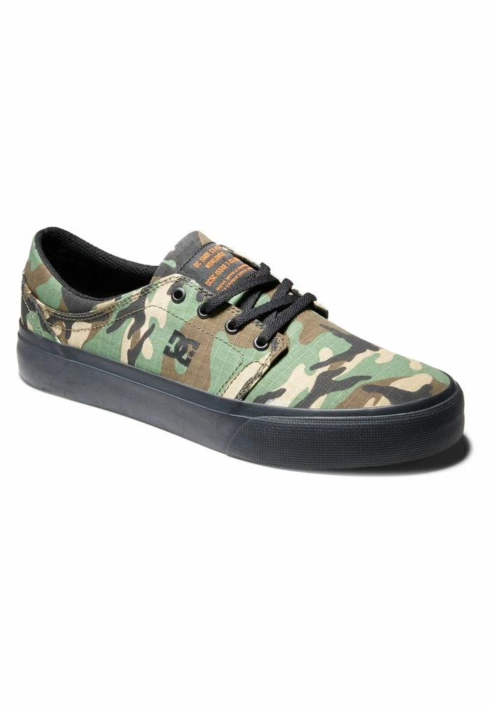TRASE SE UNISEX - Trainers - black/camo DC Shoes TRASE SE UNISEX - Trainers - Black/camo -DC Shoes shop 245e8c340abc4a259760129894636e1e