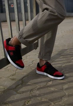 DC Shoes MANTECA 4 - Skate Shoes - Black/athletic Red -DC Shoes shop 2c7b6ec46a2840ac8e3ea4b5b9423c1d