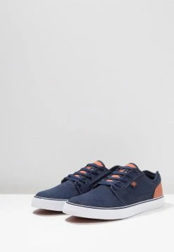 DC Shoes TONIK - Trainers - Navy -DC Shoes shop 35dadf57787244b69302a42e0a0ccfb2
