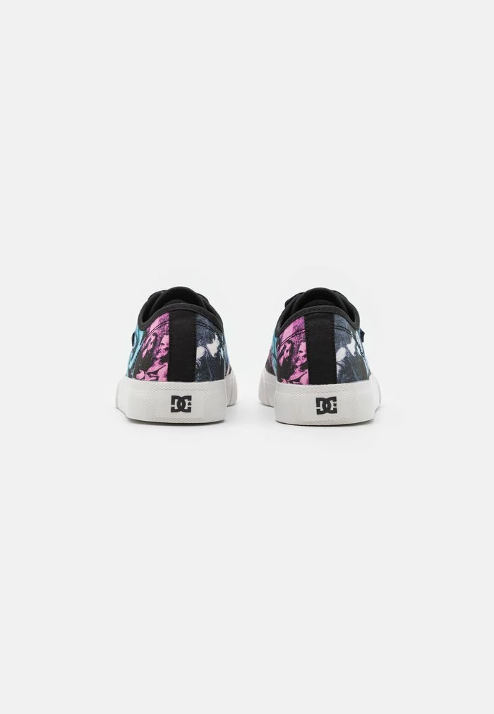AW MANUAL UNISEX - Trainers - black/cream DC Shoes AW MANUAL UNISEX - Trainers - Black/cream -DC Shoes shop 4077719c801f47af861fa917d2ac14ce