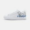 DC Shoes COURT GRAFFIK UNISEX - Skate Shoes - White/blue -DC Shoes shop 4a63000503a94420924edea5a30d9a0b