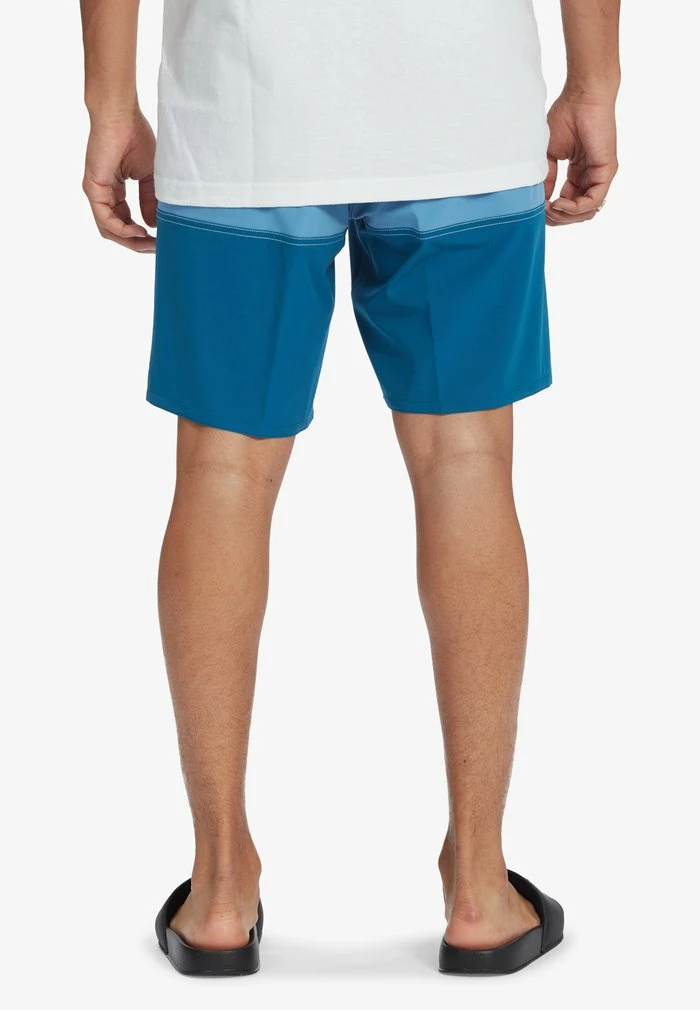 Swimming shorts - moroccan blue DC Shoes Swimming Shorts - Moroccan Blue -DC Shoes shop 57c1581193fc4abd80e07f7228997958