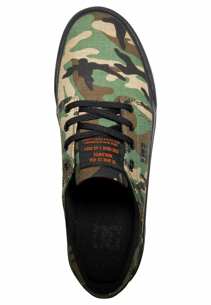 TRASE SE UNISEX - Trainers - black/camo DC Shoes TRASE SE UNISEX - Trainers - Black/camo -DC Shoes shop 62fc779eaa7f4519bffe70c128417d5b