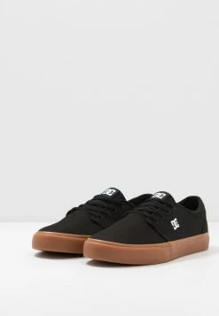 DC Shoes TRASE - Skate Shoes - Black -DC Shoes shop 6bdc3ea64cd14122800d83e852240ef2