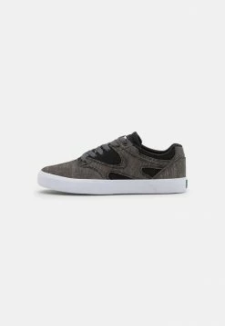 DC Shoes KALIS UNISEX - Trainers - Chambray