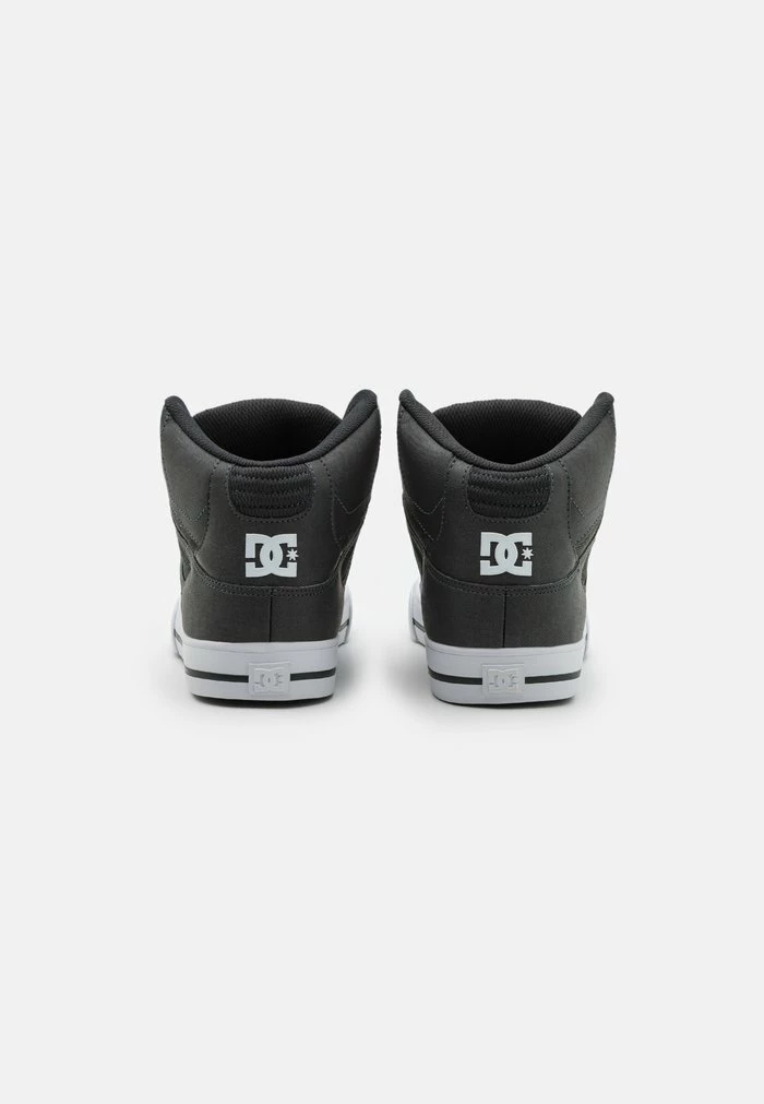 PURE UNISEX - Skate shoes - black destroy wash DC Shoes PURE UNISEX - Skate Shoes - Black Destroy Wash -DC Shoes shop 77b7f617358d4934a334ae456393b5b1