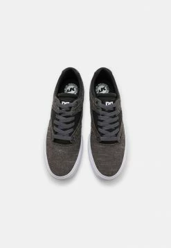 DC Shoes KALIS UNISEX - Trainers - Chambray -DC Shoes shop 801e12dd0f614182a79be97f864c082d