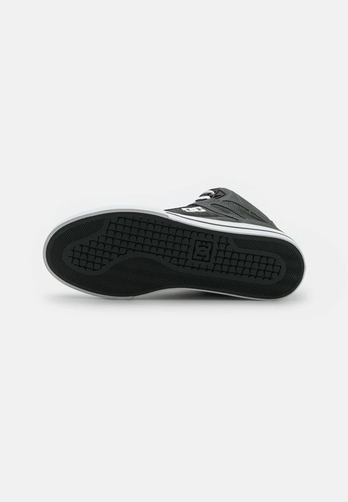 PURE UNISEX - Skate shoes - black destroy wash DC Shoes PURE UNISEX - Skate Shoes - Black Destroy Wash -DC Shoes shop 97cfa61ab6c7460ebf2777b49ce940cd