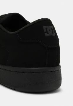 DC Shoes STRIKER - Trainers - Black 8 DC Shoes STRIKER - Trainers - Black -DC Shoes shop 98a55bb73bd9489fa241dfbf5a092c6c