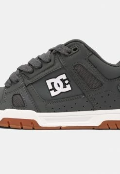 DC Shoes STAG - Skate Shoes - Grey/gum -DC Shoes shop b00a1d5045424a7980aa82b5442bd0de