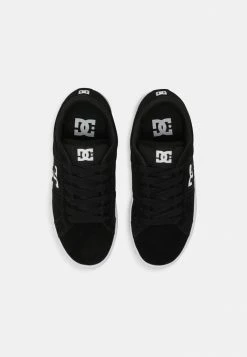 DC Shoes STRIKER - Trainers - Black/white 5 DC Shoes STRIKER - Trainers - Black/white -DC Shoes shop b493a3192f9047d9a36c533d176b5408