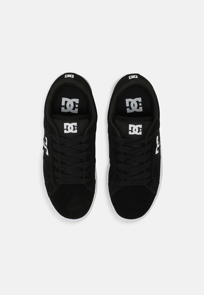 STRIKER - Trainers - black/white DC Shoes STRIKER - Trainers - Black/white -DC Shoes shop b493a3192f9047d9a36c533d176b5408