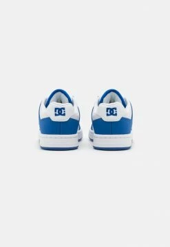 DC Shoes MANTECA 4 - Skate Shoes - White/blue -DC Shoes shop b526bf89ebd84d9ca54483e62ededa54