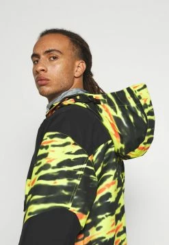 DC Shoes ANORAK - Snowboard Jacket - Sulphur Spring -DC Shoes shop b79f3d6e3f6048339a5fda7fbc81a896