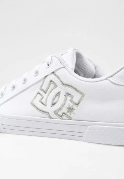 DC Shoes CHELSEA TX - Trainers - White/silver -DC Shoes shop bc3c70f7e7e54ae0b376e454946295a6