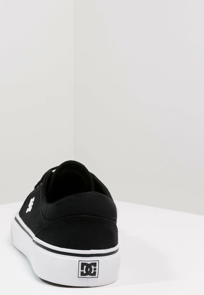 TRASE - Skate shoes - black/white DC Shoes TRASE - Skate Shoes - Black/white -DC Shoes shop c0b93e01b4dd4f5d93191287e04c6e2e