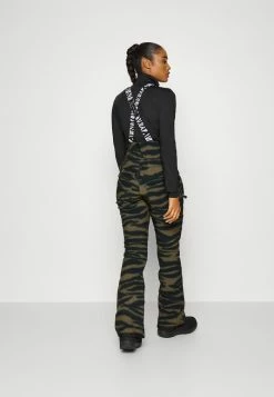 DC Shoes COLLECTIVE BIB - Snow Pants - Olive Night -DC Shoes shop c585e97c35fe4cec8f8f75501e2bd236