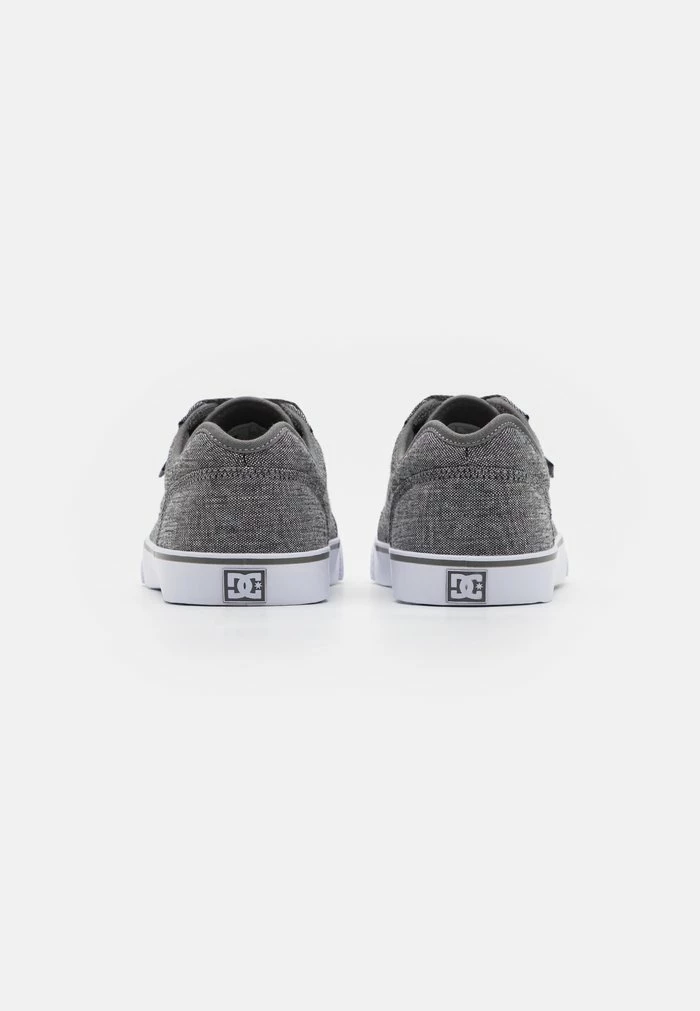TONIK UNISEX - Trainers - black/dark DC Shoes TONIK UNISEX - Trainers - Black/dark -DC Shoes shop c81ec1be098b4bb3a1b22e0dca1df5f6