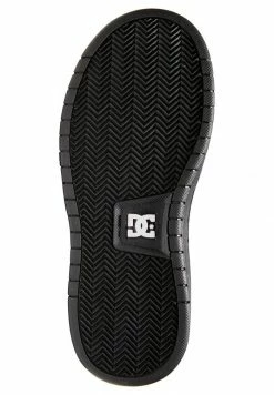 DC Shoes STRIKER - Trainers - Black/black/black 5 DC Shoes STRIKER - Trainers - Black/black/black -DC Shoes shop e6811d482be14e869e28d61ba061a46f